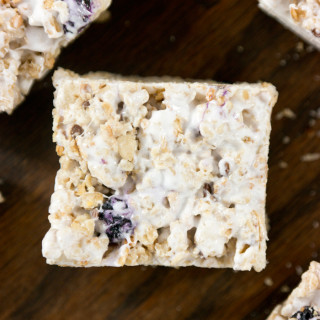 blueberry granola marshmallow squares