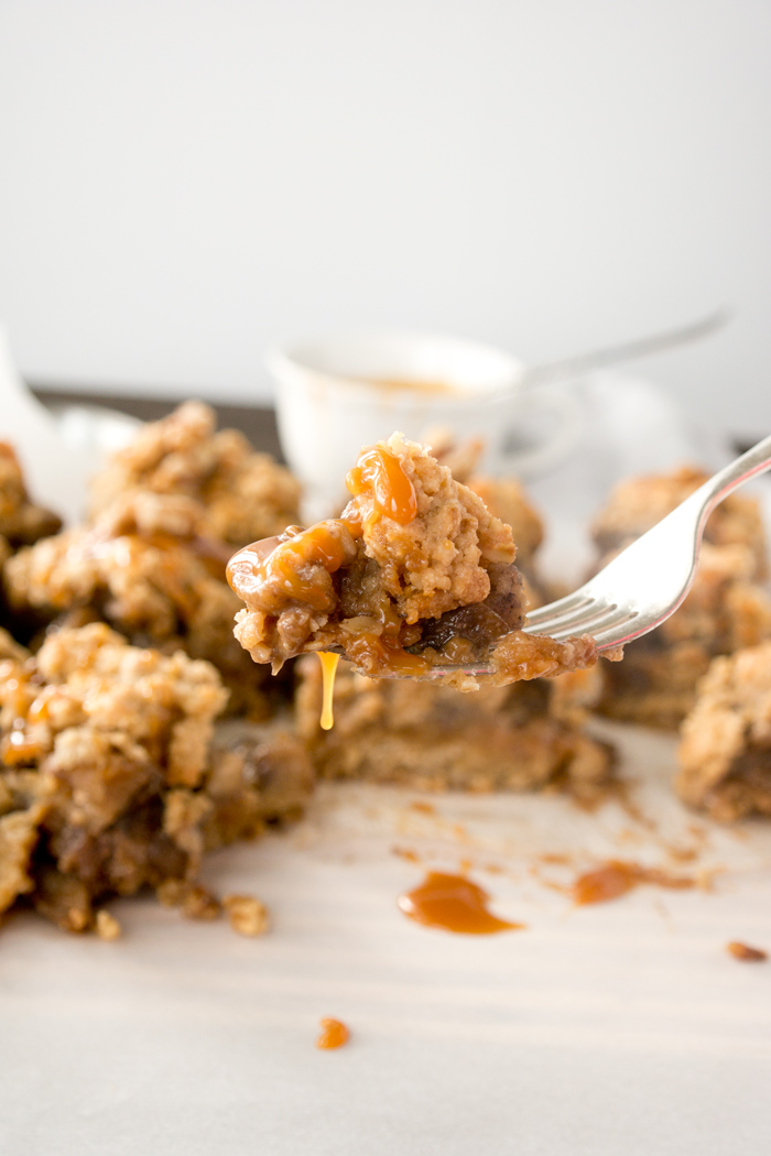 Caramel Apple Walnut Oat Bars