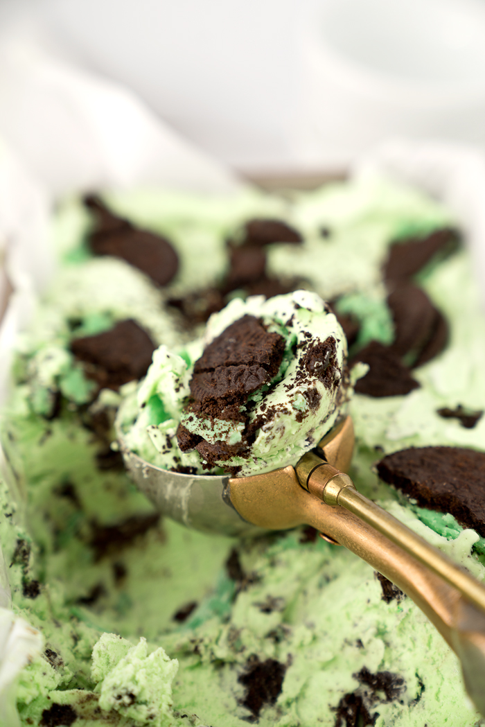 Minty Oreo No Churn Ice Cream