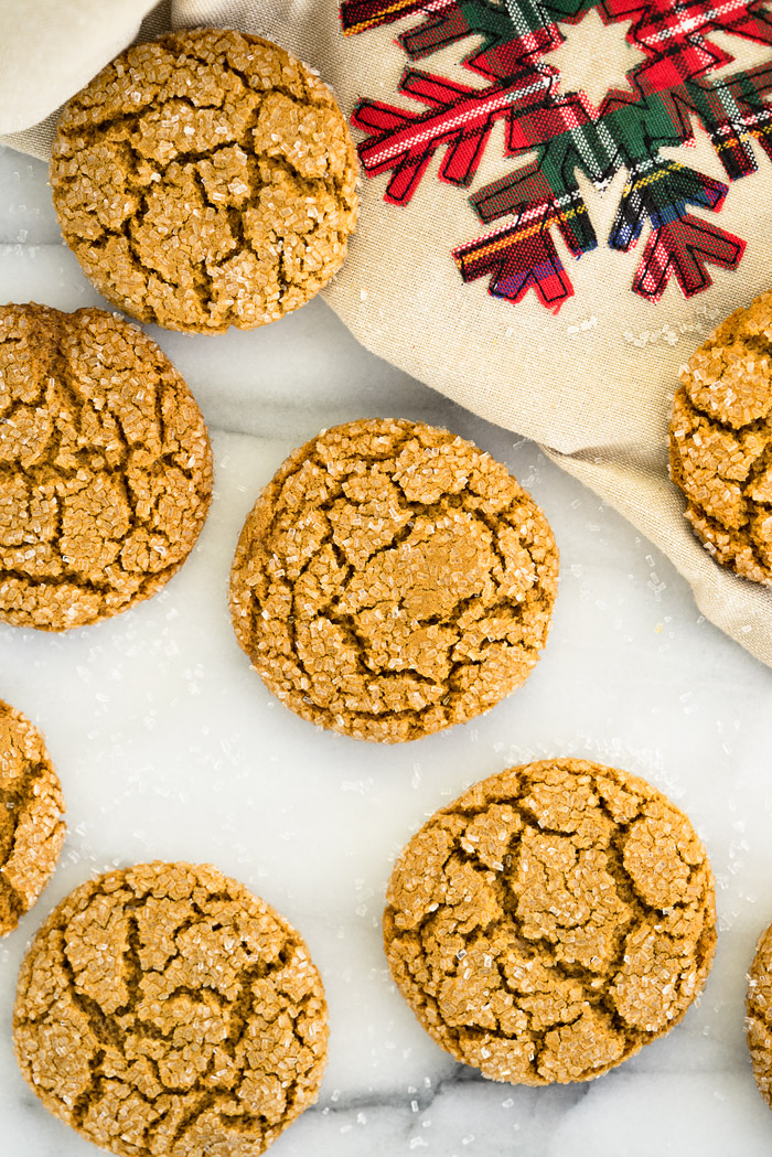 Gingery Ginger Snap Cookie recipe. Full of ginger, crinkled to perfection and coated in sanding sugar. If ever there was a holiday cookie this is it! | thesugarcoatedcottage.com
