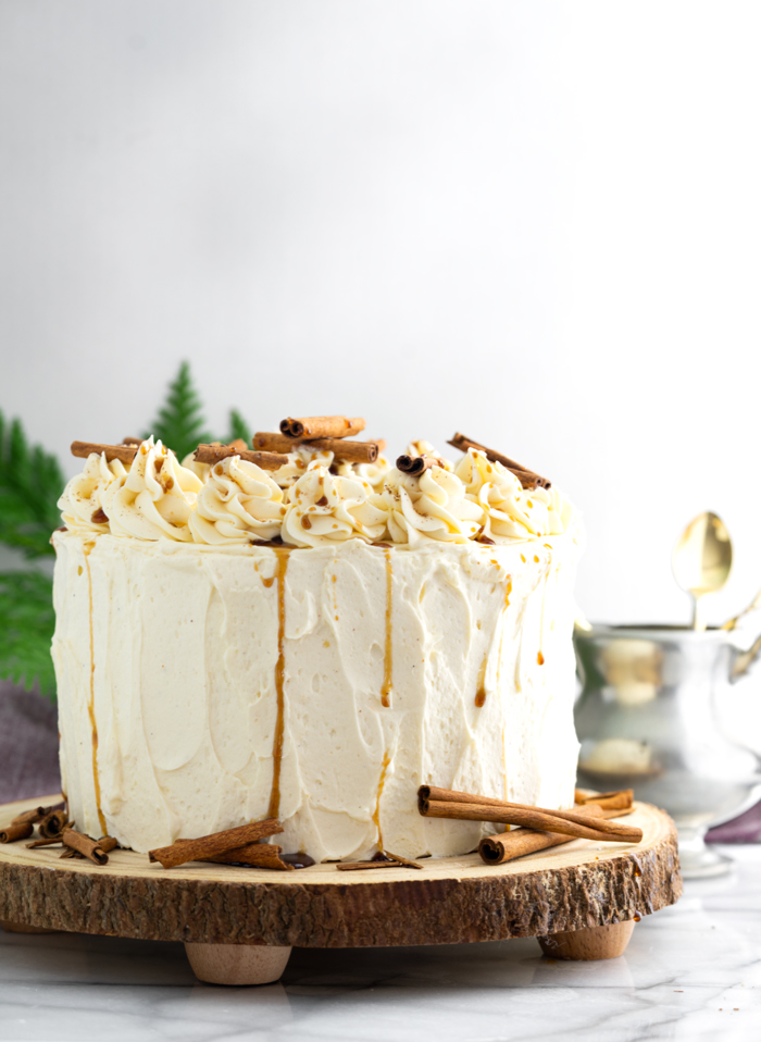 Eggnog Latte Cake. Espresso flavored cake soaked in coffee simple syrup and covered in swirls of eggnog buttercream! espresso latte, coffee cake, eggnog | thesugarcoatedcottage.com