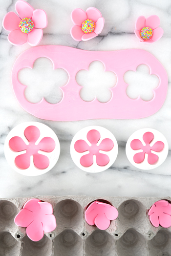 Spring Inspired Gumpaste Flowers Tutorial The Sugar Coated Cottage