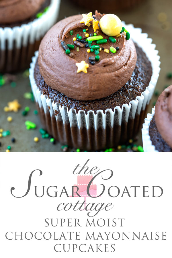 Super Moist Chocolate Mayonaise Cupcakes. Delicious chocolate cupcakes made with mayonnaise. | thesugarcoatedcottage.com #cupcakes #chocolate #dessert #buttercream